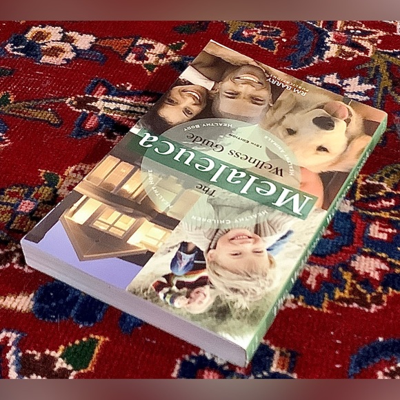 THE MELALEUCA WELLNESS GUIDE by RM Barry 15th Edition Paperback Book - Picture 5 of 5